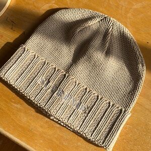 Supreme Beanie 100% authentic brand new never used
